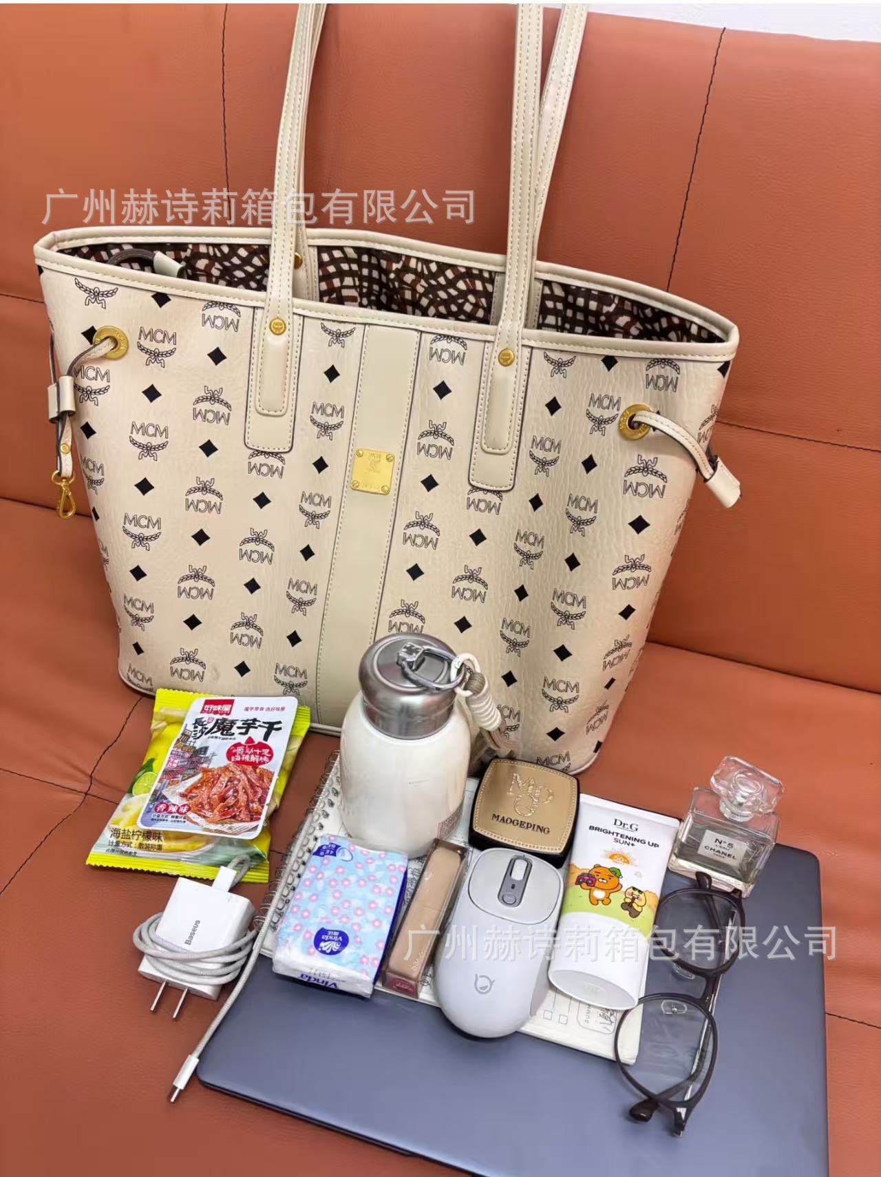 New MC Print Mother-Daughter Tote Bag Large Capacity Crossbody Fashion Versatile Underarm Commuter Women's Bag - Thumbnail 8