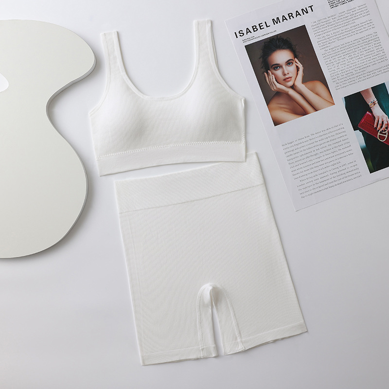 흰색 세트 (재킷 + 바지)