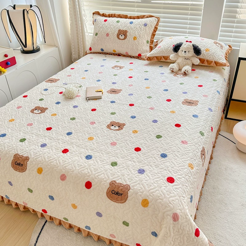 Сгущенный молочный бархат хлопчатобумажная крышка из трех частей противоскользящая подушка кружево стеганое одеяло татами простыни многофункциональное одеяло