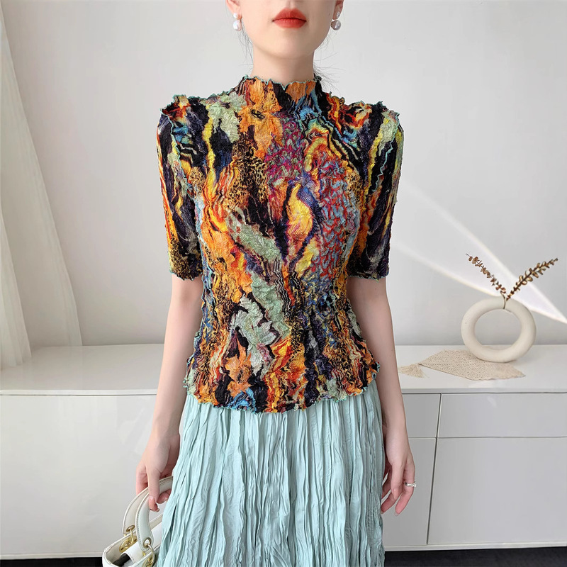 Handmade Pleated Printed Summer Miyake Style Pleated Top Women's Comfortable Casual Split Loose T-Shirt Round Neck Short Sleeve