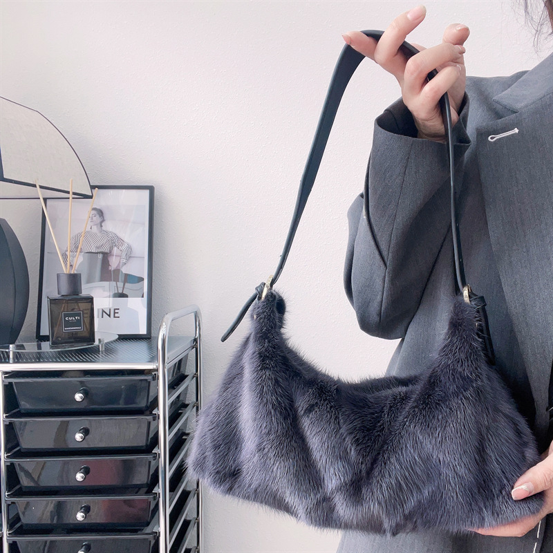 EAEC5447EA680026AA2917B0EBCD62