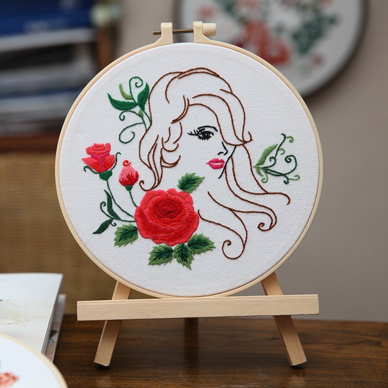 Bordado Diy Butterfly Colgante Lu Bordado Hecho a mano Paquete de material Juego de tres piezas Inglés Creative Children's Gift Flower Colgante