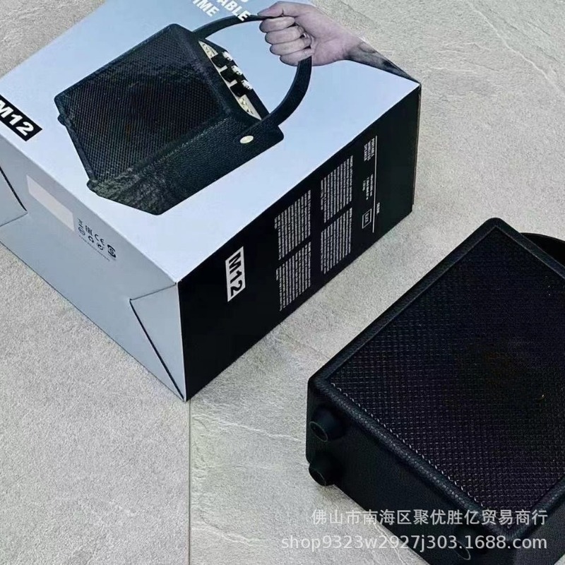 クロスボーダーM13 Bluetoothスピーカー ポータブル レトロ ハンドヘルド アウトドア ワイヤレス 重低音 小型スピーカー M12 サブウーファー|undefined