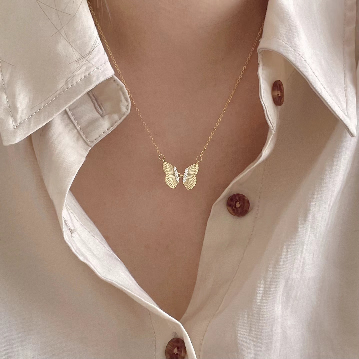 Plata Esterlina Elegante Mariposa Collar Colgante display picture 1