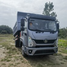 出口非  库存重汽豪沃福田东风4*2厢式货车，5-8吨自卸车