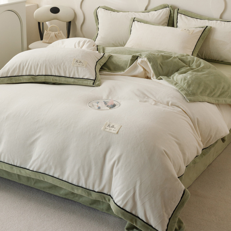 Invierno leche de peluche cubierta de edredón de brida de doble cara 150x200x230cm edredón de coral simple