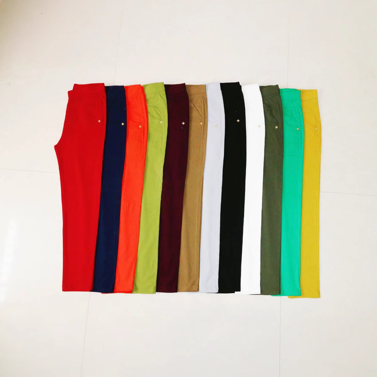Ice silk cotton fashion elastic pants, stall bestseller middle-aged and elderly women pants, Adidas Maiani Yadi Feiyang factory