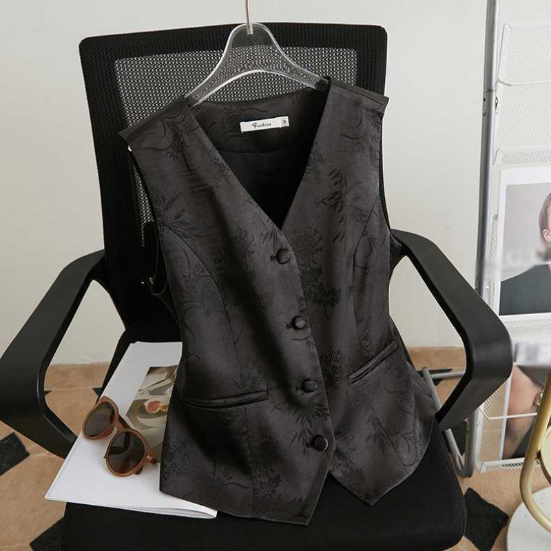 Suit Vest, Feminine and Drapey Short Style, 2025 Spring and Summer Slim Collar, Young Jacquard Vest, Waistcoat and Vest