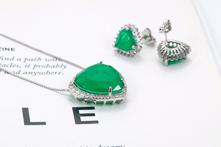 Heart Shape Pattern Women's Gender Ig Style Heart Shape Copper Plating Inlay Artificial Gemstones Earrings Necklace