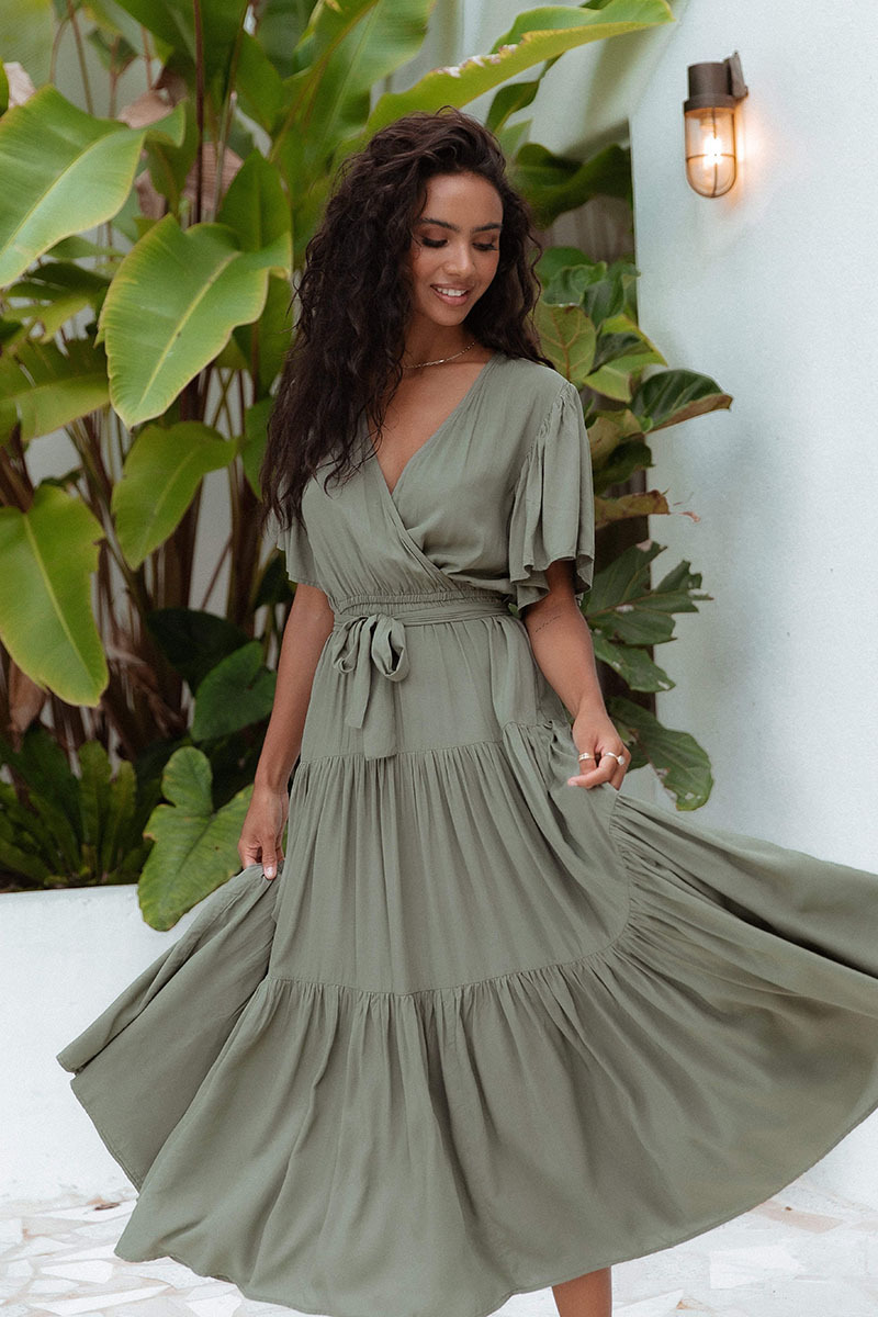 269g Weight Midi Dress Dress Length Type Short Sleeve Sleeve Length Princess Dress Dresses Type Regular Sleeve Sleeve Type Cotton, Polyester Fabric Type Mid Waist Waist Line Holiday, Daily, Selfie Occasion V Neck Neckline Regular Fit Fit Type Solid Color Pattern Summer Season Women's Gender Casual, Elegant, Streetwear Style Wholesale Women's Casual Elegant Streetwear Solid Color Holiday Daily Selfie V Neck Short Sleeve Princess Dress 50