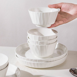 Ceramic Tableware and Dishes Set for Home Creative Scandinavian Style Bowls, Plates, Chopsticks and Spoons Combination Rice Bowl Soup Bowl Plate Dish Plate