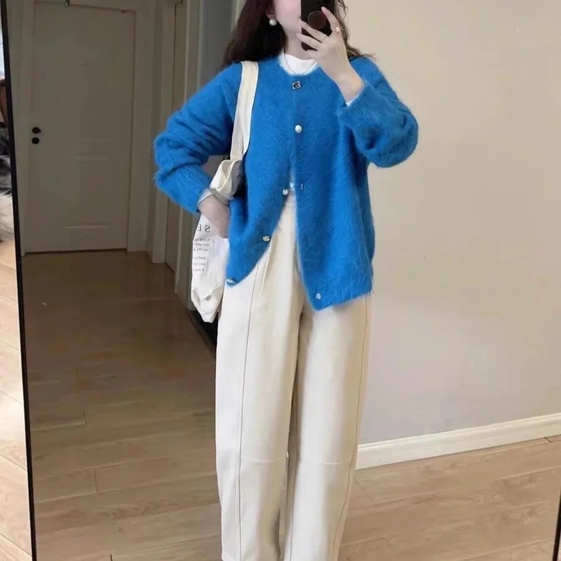 工厂批发韩版高级感软糯克莱因蓝色针织开衫机能风辣妹长袖时尚毛|undefined