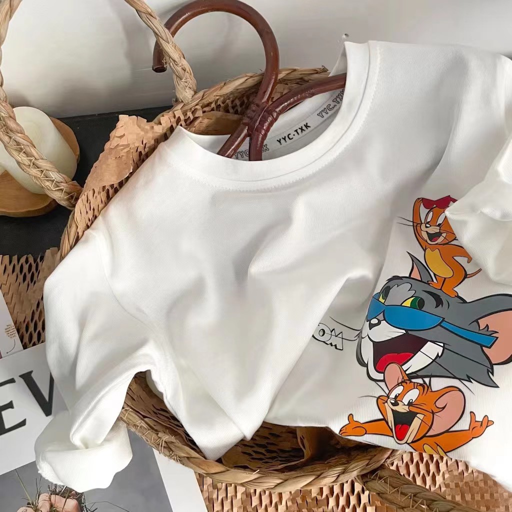 Camisa de fondo de algodón para niños 2023 nuevos niños y niñas letra impresa Camiseta de manga larga bebé simple cuello redondo interior t