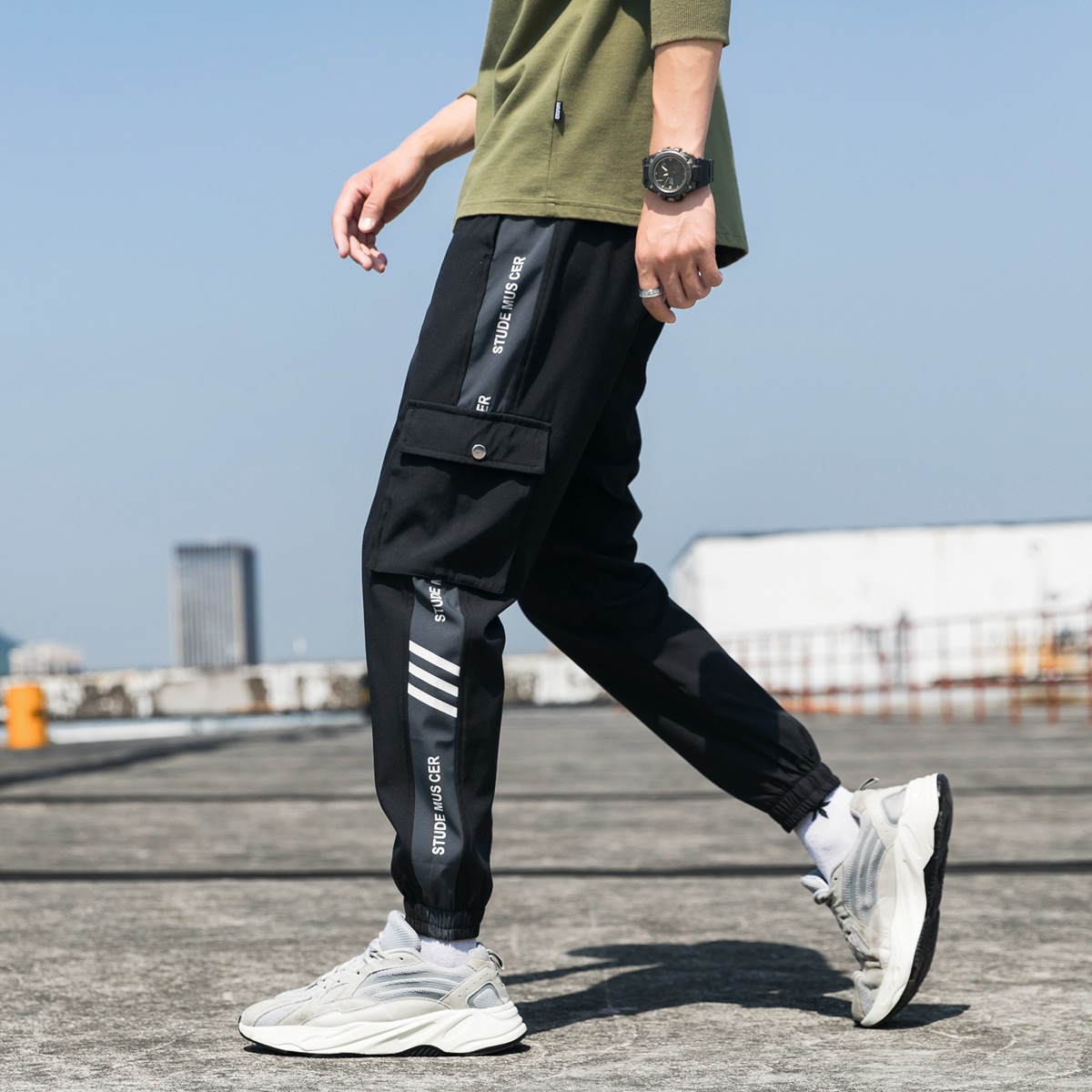 블랙 그레이 913