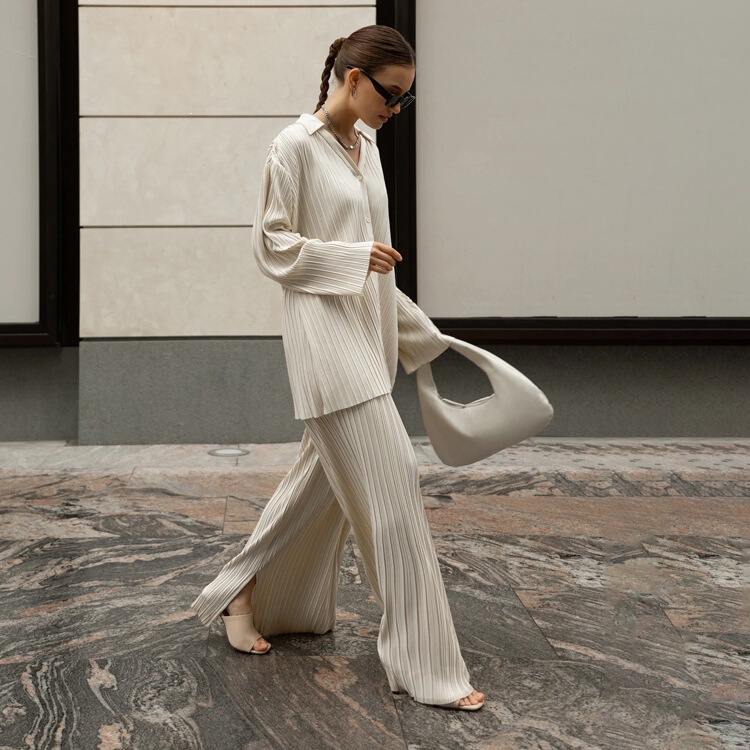 European and American Style Autumn New Solid Color Straight-Leg Pants Casual Two-Piece Set Stylish Women's Pleated Shirt and Long Pants Set European and American Style Autumn New Solid Color Straight-Leg Pants Casual Two-Piece Set Stylish Women's Pleated Shirt and Long Pants Set
