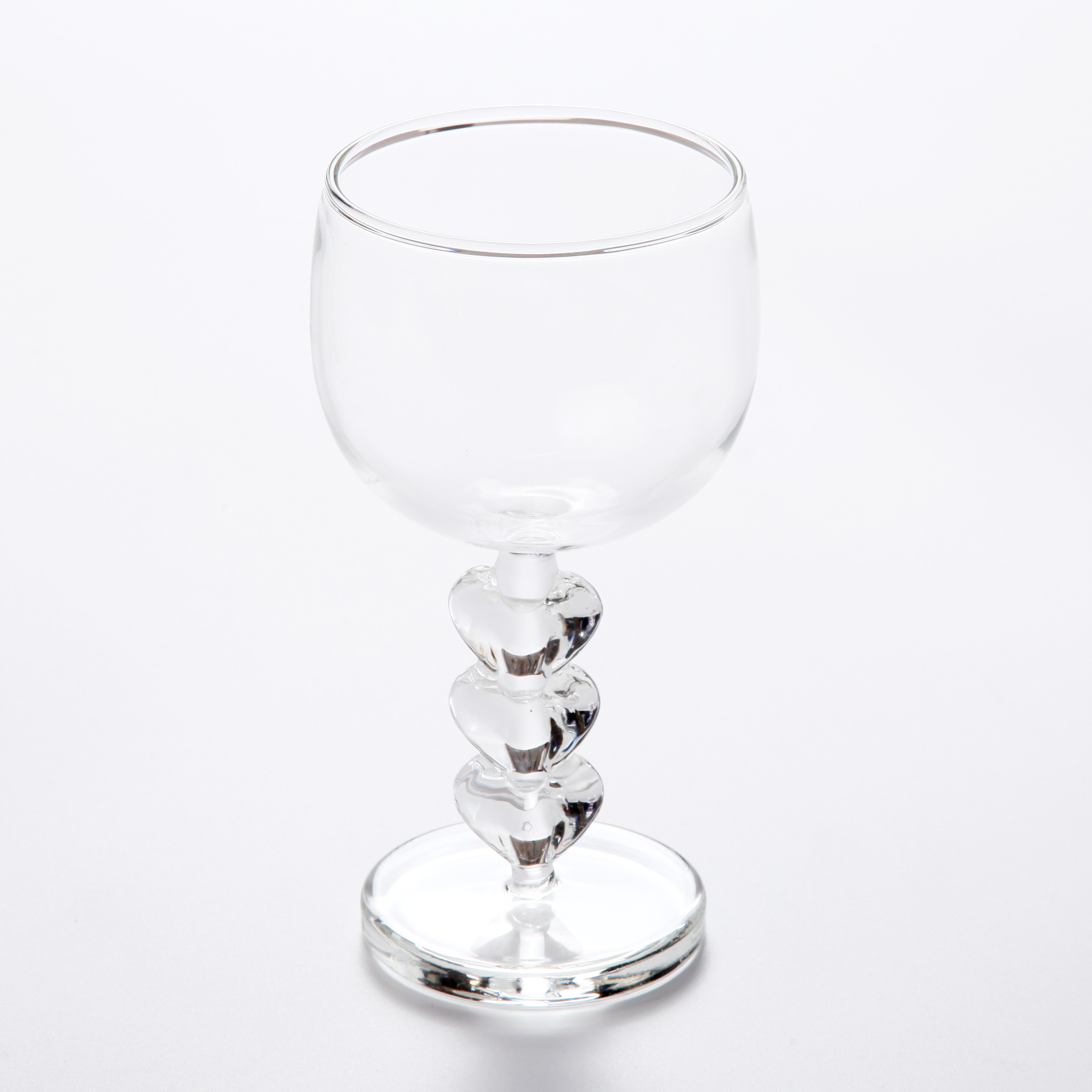 중간 투명 직경 8.1 입 6.8 높이 15 바닥 6.4 용량 210ml 무게 160g