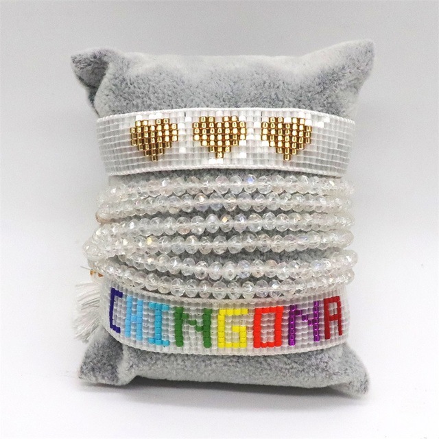 Cartoon, Heart Shape Pattern Novelty Cartoon Heart Shape Glass Wholesale Beaded Bracelets