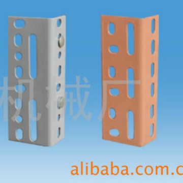 厂家供应 冲孔角钢 等边角钢 货架角钢  货架仓储角铁不锈钢角钢