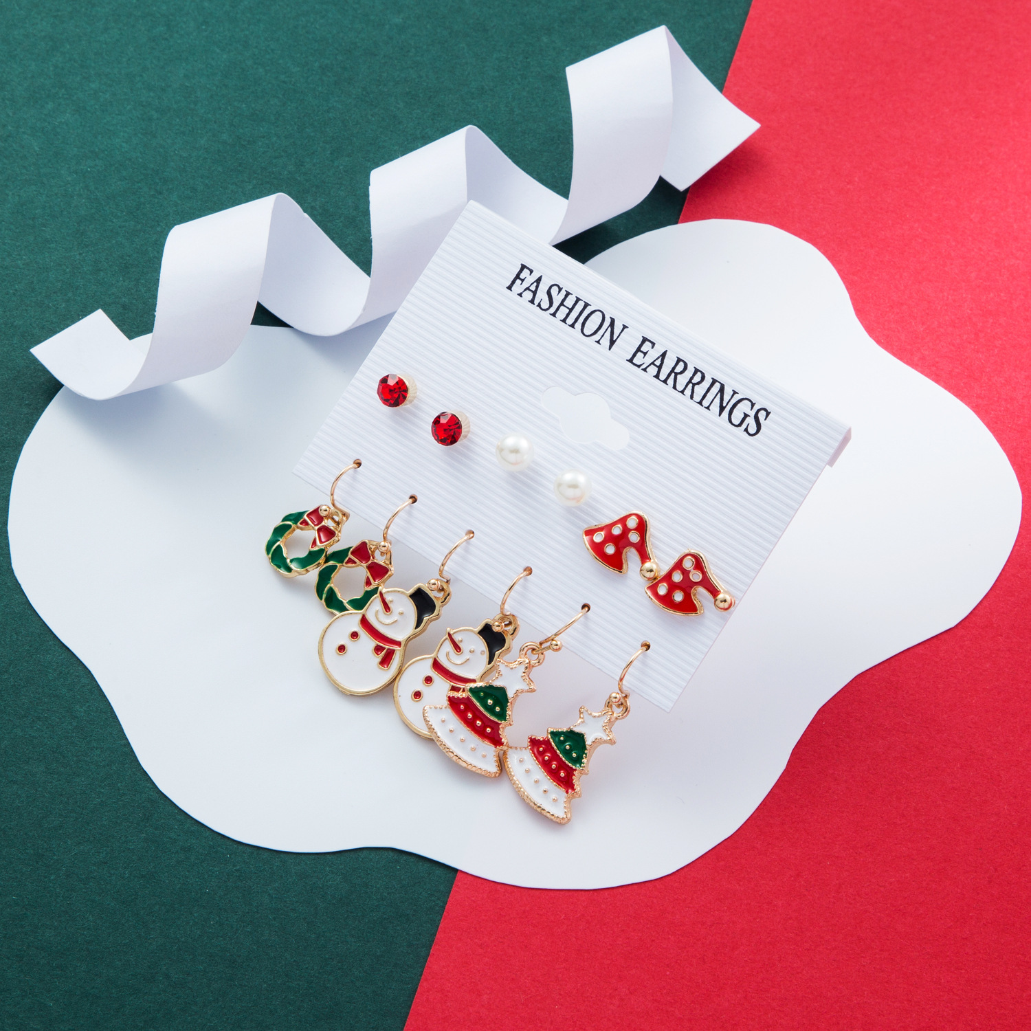 1 Set Cute Christmas Tree Santa Claus Snowman Alloy Drop Earrings Ear Studs display picture 3