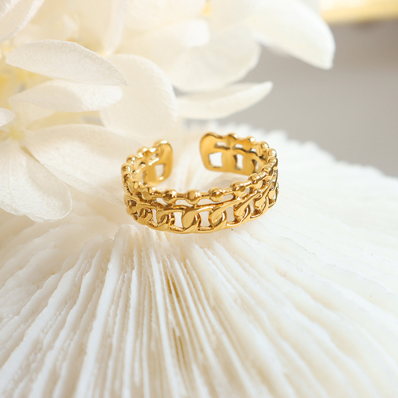 INS estilo japonés y coreano personalidad simple anillo liso anillo hueco anillo de dedo índice anillo de pareja joyería de acero de titanio que no se desvanece A125