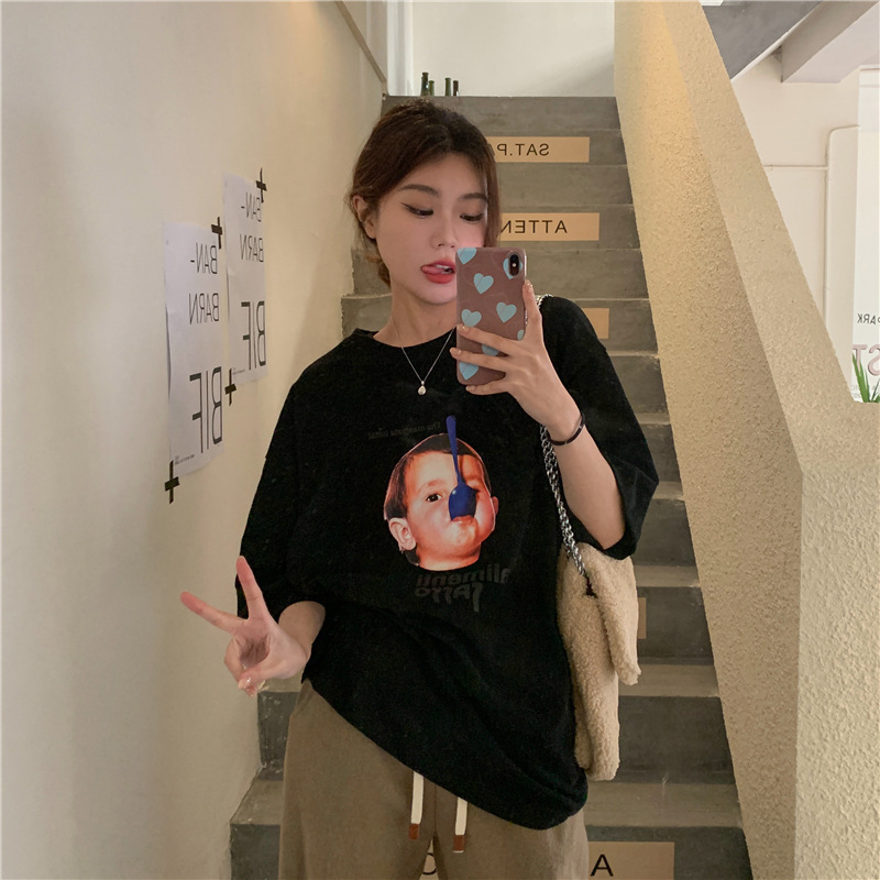 2025 American Retro Portrait Print Vintage Loose Large Size Short-Sleeved T-Shirt Chic Niche Design Top 2025 American Retro Portrait Print Vintage Loose Large Size Short-Sleeved T-Shirt Chic Niche Design Top