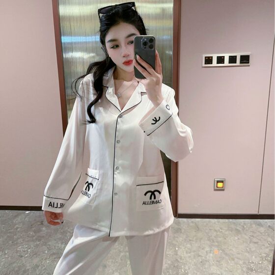 Yase [Xiangnai Huili] Spring and Summer Ice Silk Pajamas Women's Letter Printed Long Sleeve Pants High-grade Fragrant Style suit