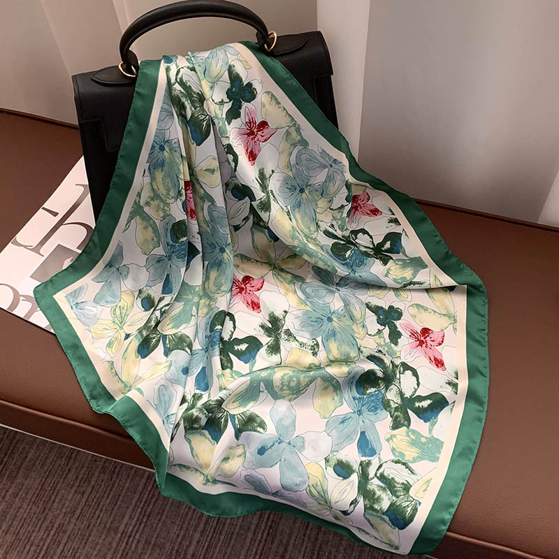 Bufanda cuadrada Bufanda de seda con cuello Sensación avanzada Verano salvaje Estilo coreano Pequeño protector de cuello fresco Bufanda decorativa Pequeño chal Bufanda en la cabeza