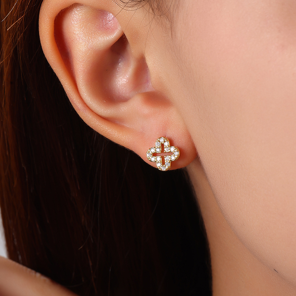 7g Weight Copper Ear Needle Material 18K Gold Plated Plating Material Zircon Inlay Material Ear Studs Classification 1 Piece Quantity Daily Occasion Copper Material Geometric, Heart Shape, Crown Pattern All Seasons Season Women's Gender Inlay Design Sweet Style 1 Piece Sweet Geometric Heart Shape Crown Inlay Copper Zircon 18K Gold Plated Ear Studs 42