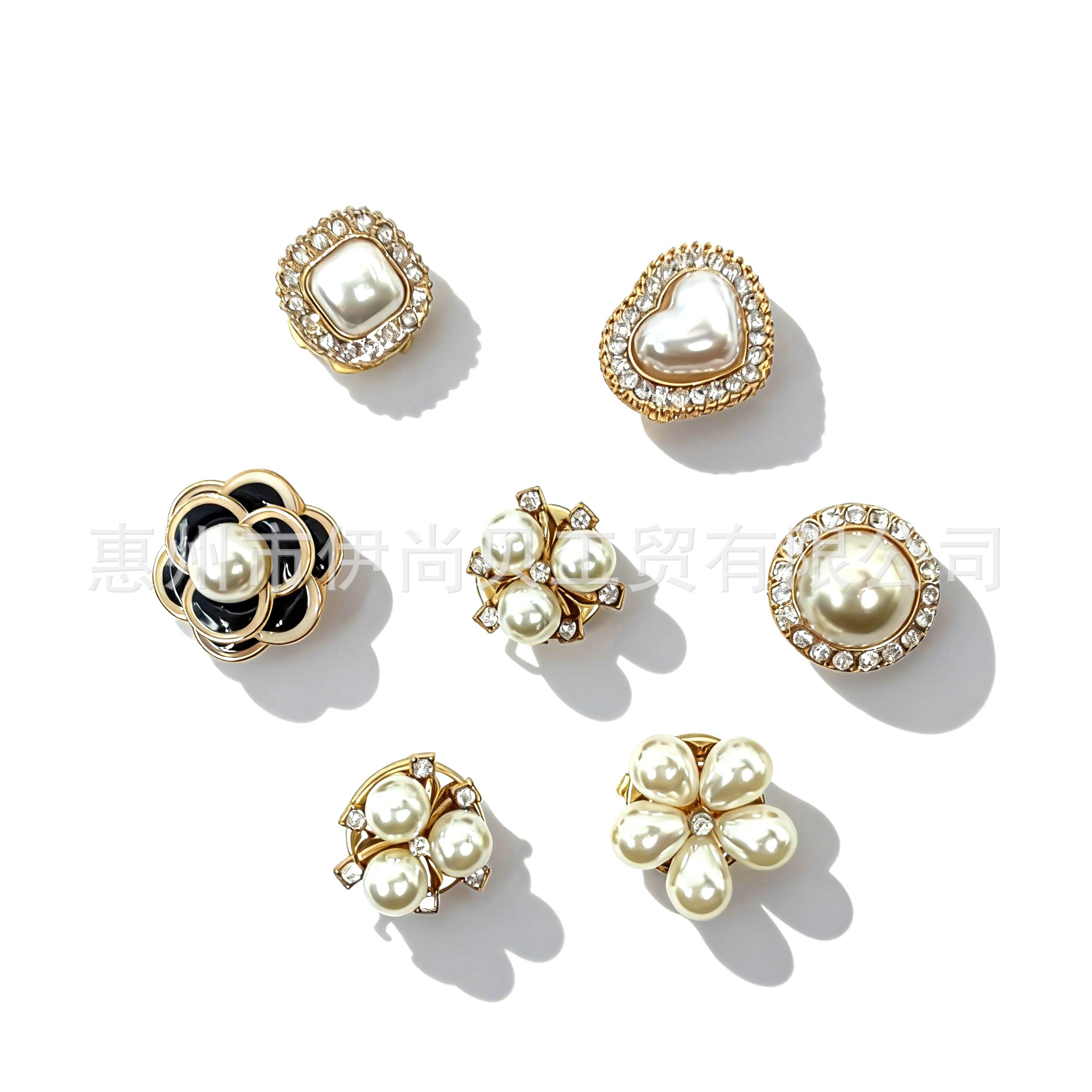 jimeng-2025-12-13-1691-背景p白 生成