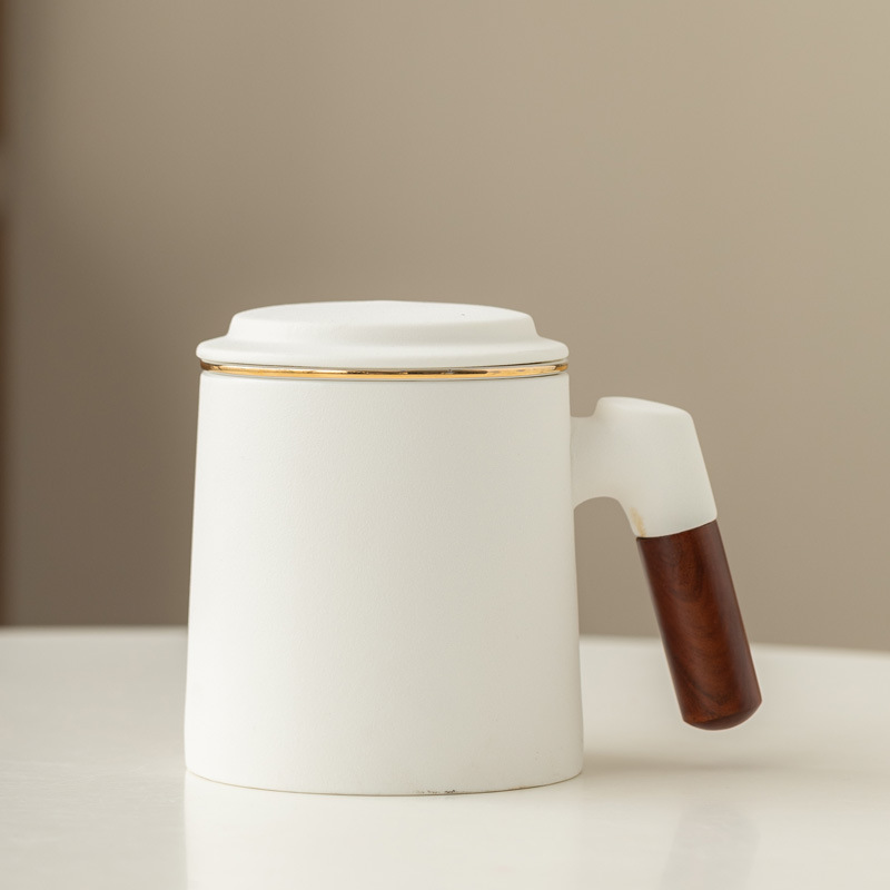 Reunión anual de la compañía de tazas de agua de oficina Guochao para enviar regalos comerciales de mano regalos publicitarios de logotipo grabados