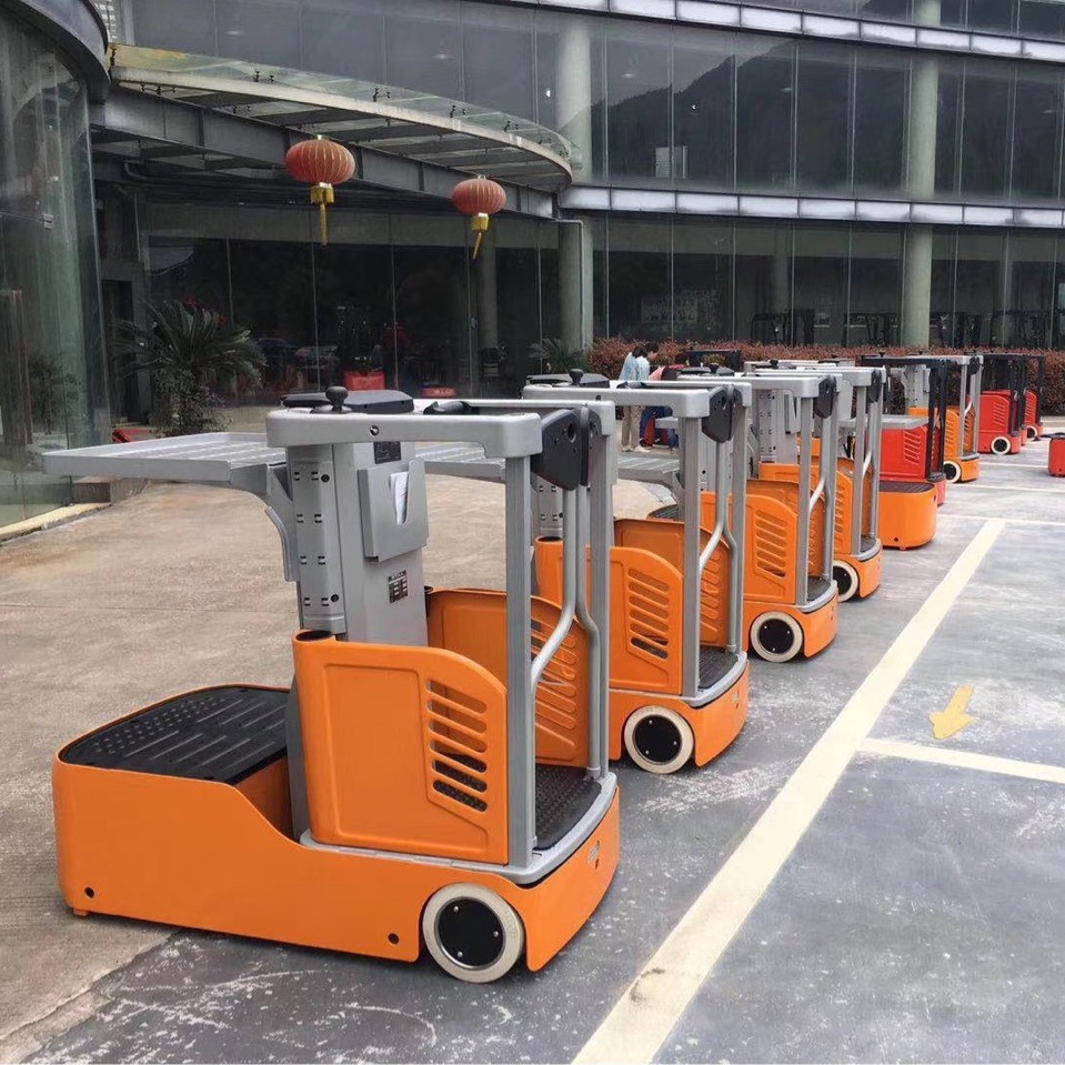 中力1吨航空拣选车 拣货车JX0JX1叉车堆高车仓储宝电动