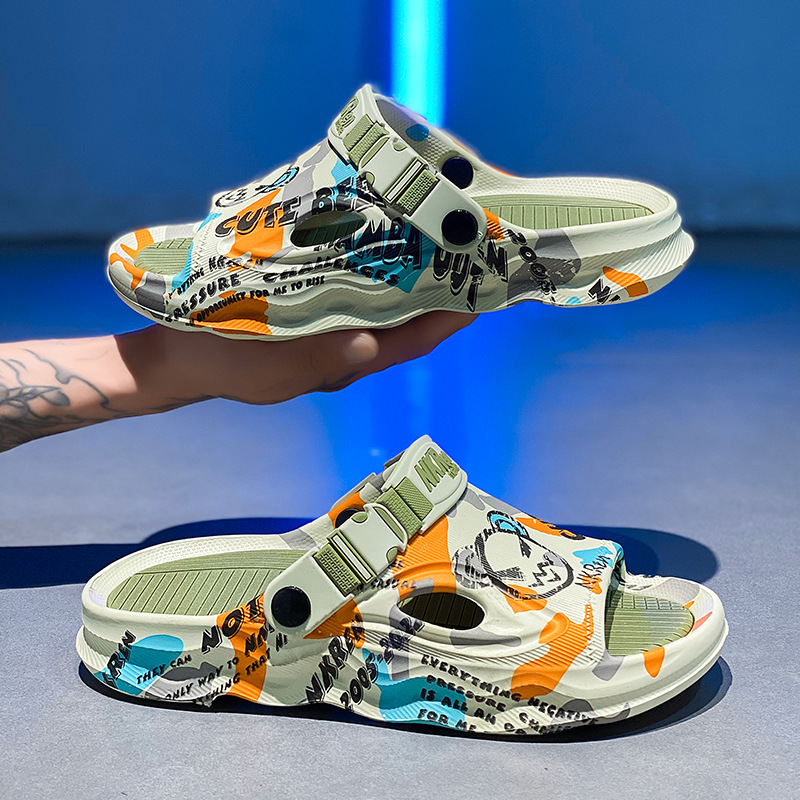 2025 nuevas zapatillas de verano para hombres, sentido de la mierda, conducción antideslizante, doble uso, sandalias deportivas de playa de gran tamaño 4546