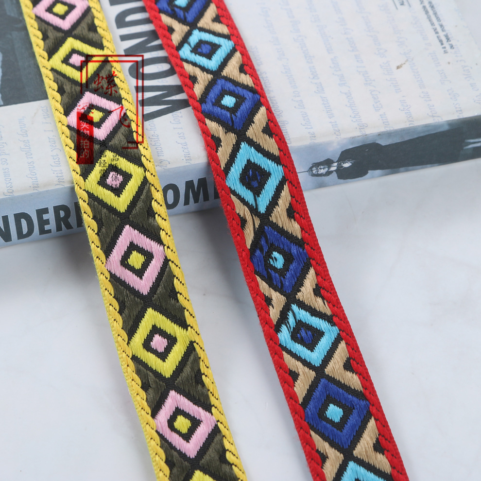 3CM民族风加厚拼色菱形提花织带服饰窗饰装饰帽饰家纺花边辅料