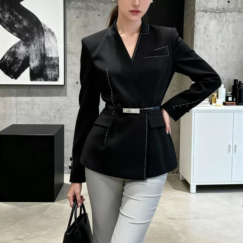 黑色收腰西装上衣女2025新款设计感职业装气质显瘦系带外套35373