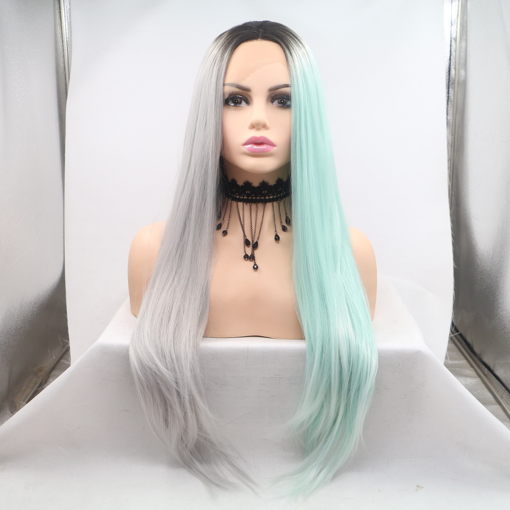 NEW LOOK Fibra química europea y americana de alta temperatura seda mujer gris verde marea cabello rizado medio largo tejido a mano frente encaje peluca cubierta