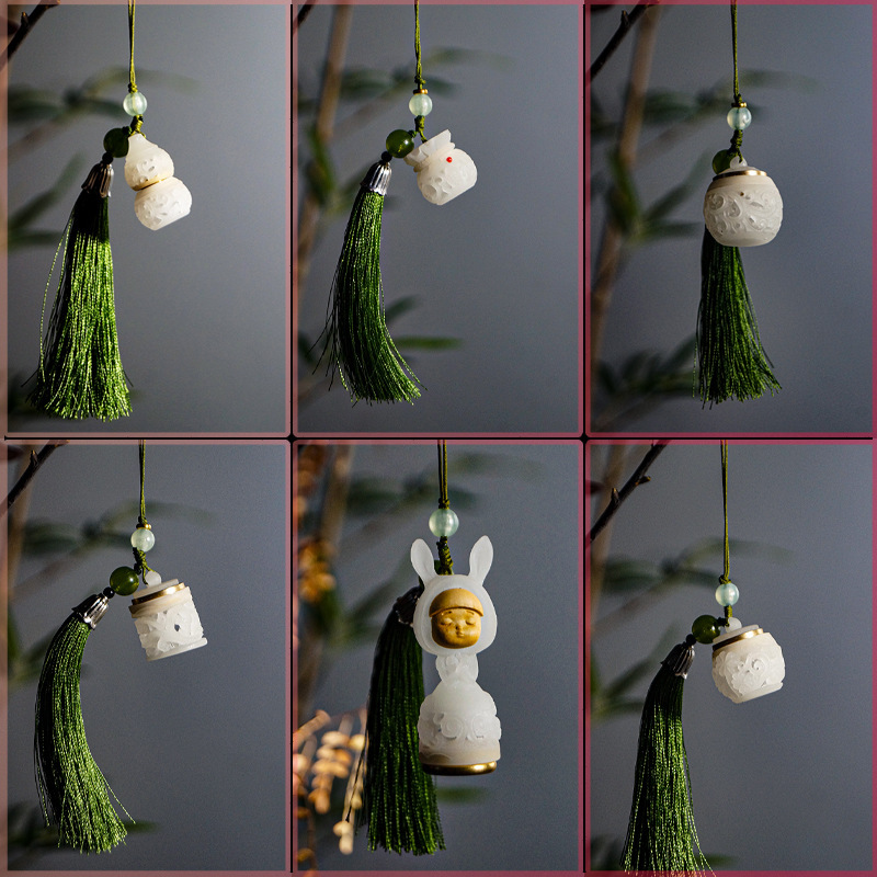Tiktok-Style Luminous Fluorite Sachet Hollow Carving DIY Bag Pendant Keychain Holder for Incense Tablets