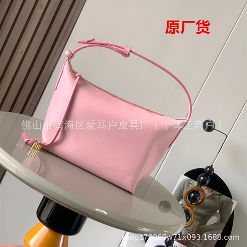 2024新款Cubi饭盒包小牛皮便当包单肩腋下女包原厂小牛皮纳帕手袋