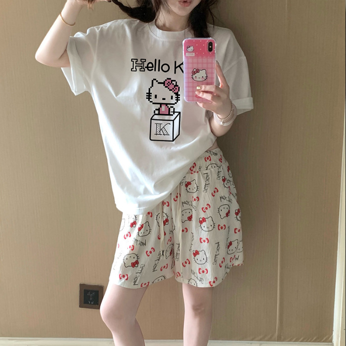 Dibujos animados Hellokitty pijamas estampados mujer 2025 nuevo verano algodón de manga corta pantalones cortos traje de servicio a domicilio