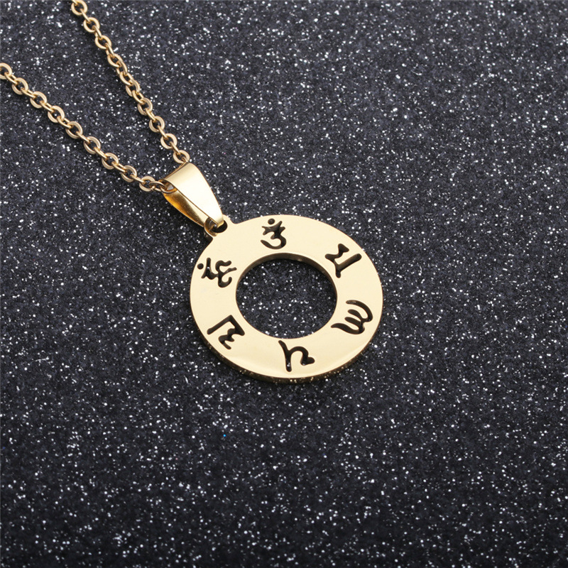 Fashion Lettering Pendant Necklace display picture 5