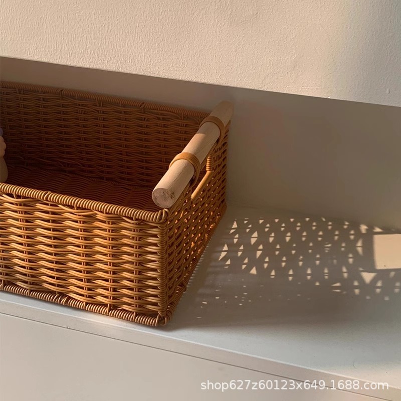 Cesta de almacenamiento de ratán personalizada, bocadillos tejidos a mano, canasta de almacenamiento de artículos diversos, sala de estar doméstica tejida de bambú, mueble de TV, escritorio