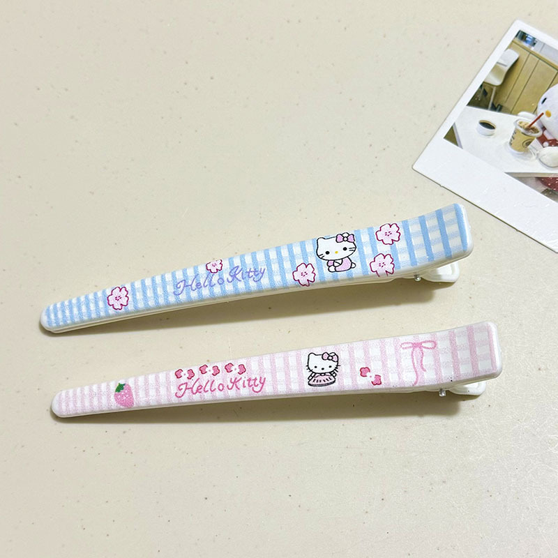 Cute Hair Accessory for Girls with Fluffy Bangs and Wispy Hair, Sweet Hair Clip, Duckbill Hairpin, Adorable Cartoon 2