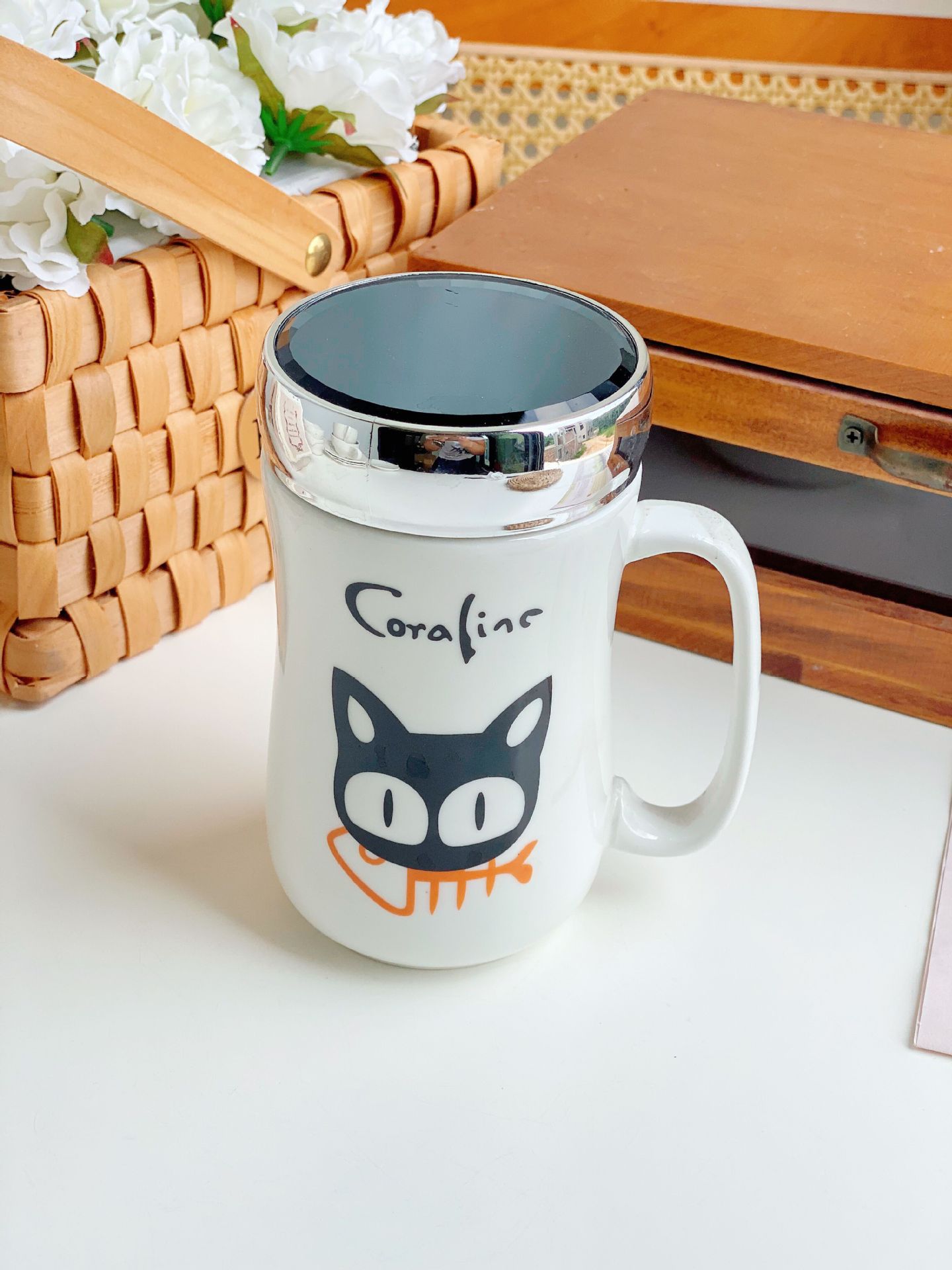 Cada 5 Yuan taza de cerámica taza de liquidación cantidad de stock no es mucho taza de café taza de agua taza de dibujos animados taza de desayuno