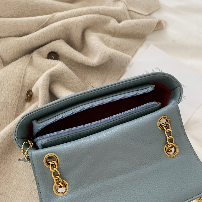 Textured small bags for women 2023 new bags Korean style fashion casual one-shoulder crossbody lock chain small square bag_voghion.com