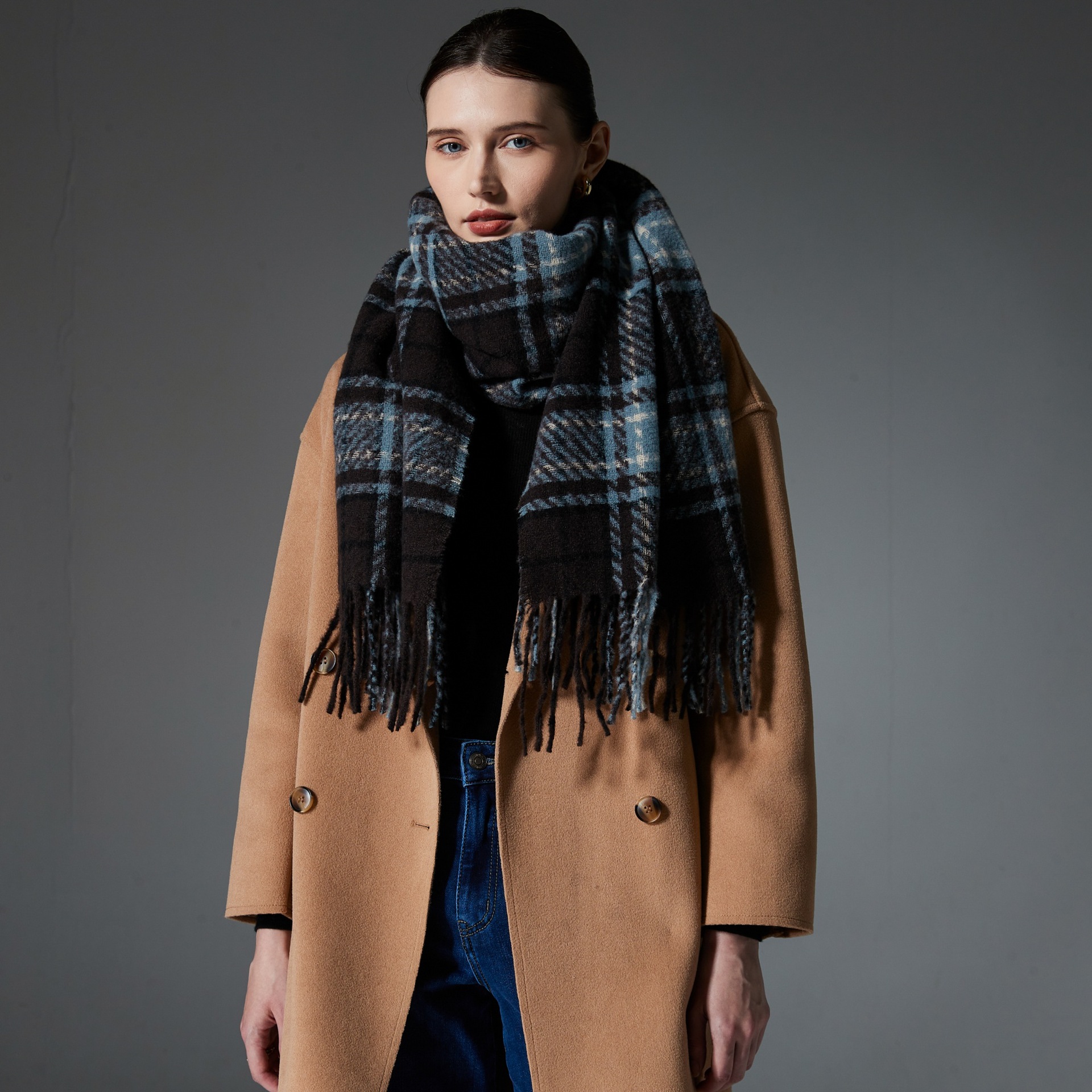 Unisex Blue plaid scarf shawl Warm scarf_voghion.com