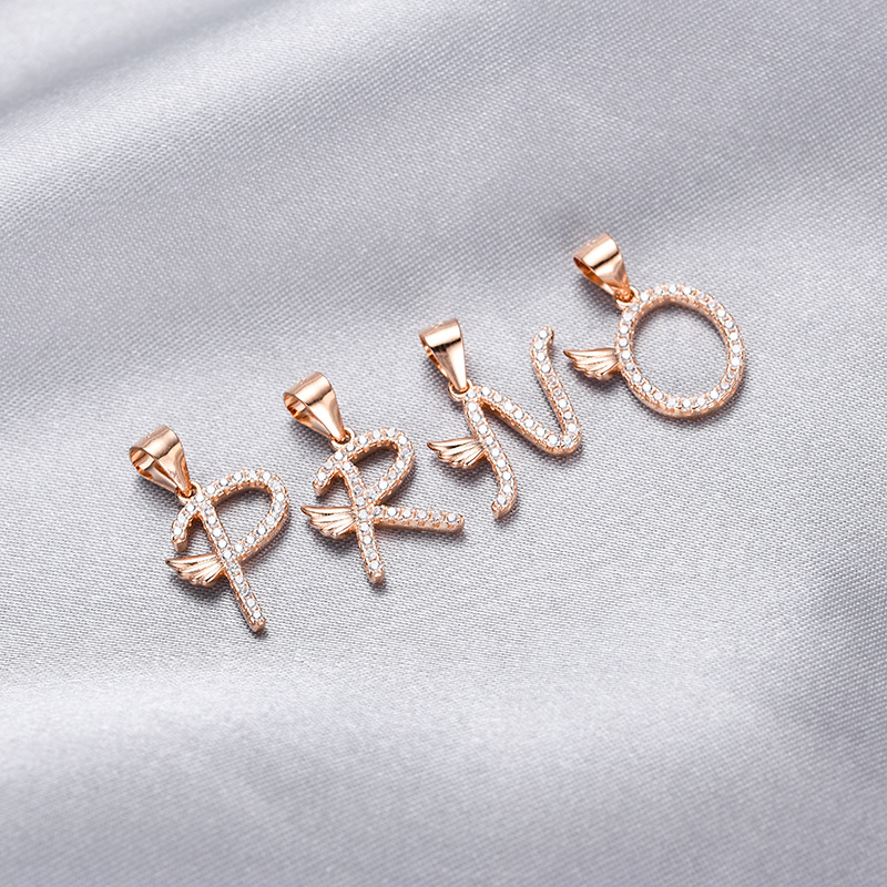 Europeo y americano transfronterizo personalizado diamante-incrustado 26 letras inglesas colgante collar s925 plata esterlina Cadena de clavícula creativa joyería femenina