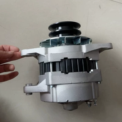 Dongfanghong Engine Tractor Diesel Engine Generator Agricultural Machinery Parts JFZ1108 Generator 12V100A (Generatorlar hissələri (Dinamo və detalları))