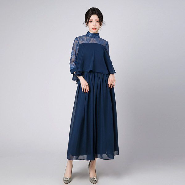 Long shiffon evening dress