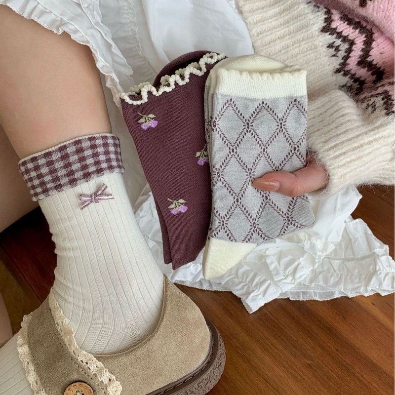 梅果紫系列“无骨袜子女中筒袜秋冬韩系少女蝴蝶结可爱复古堆堆袜|undefined