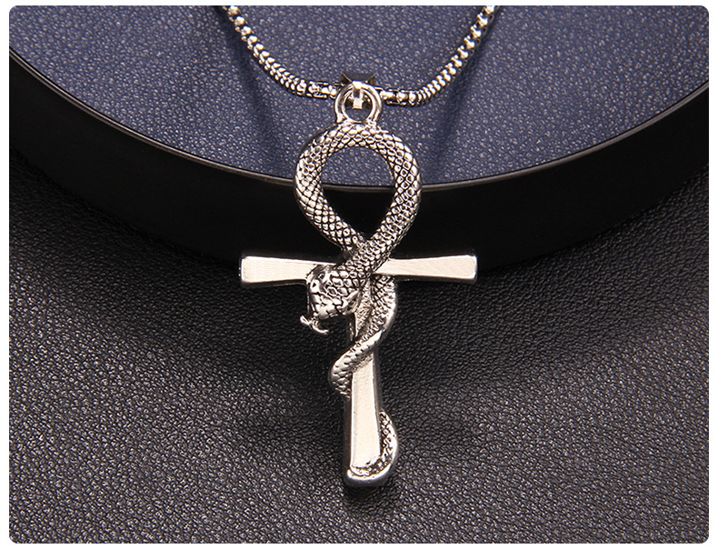 Zinc Alloy Pendant Material Fashion Snake Stainless Steel Plating Pendant Necklace 1 Piece
