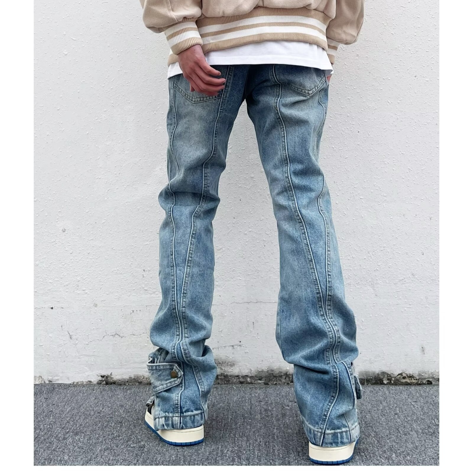 Men's Black Loose Fitting Jeans - Image 3